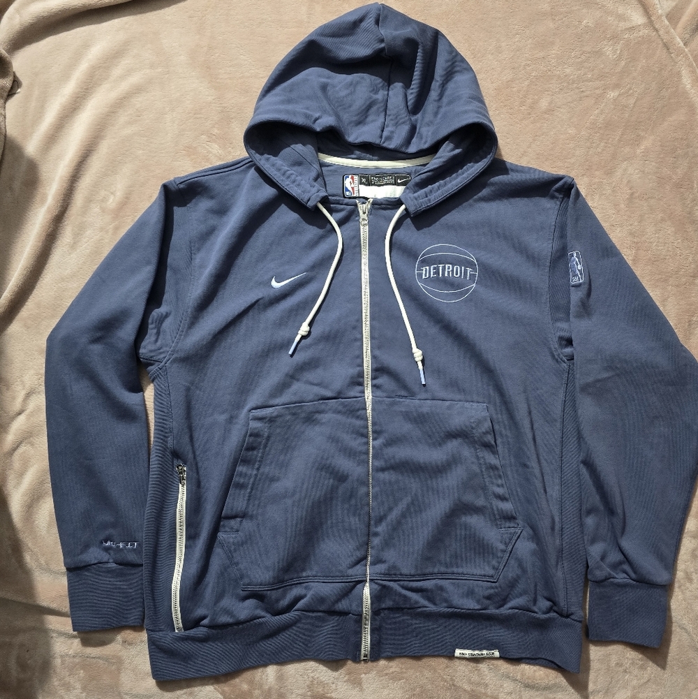 Nike Team Issue Detroit Pistons Blue Slate Zip-Up Hoodie Size XLarge